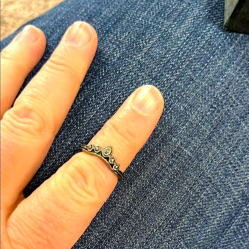 New, Silver Tiara Ring